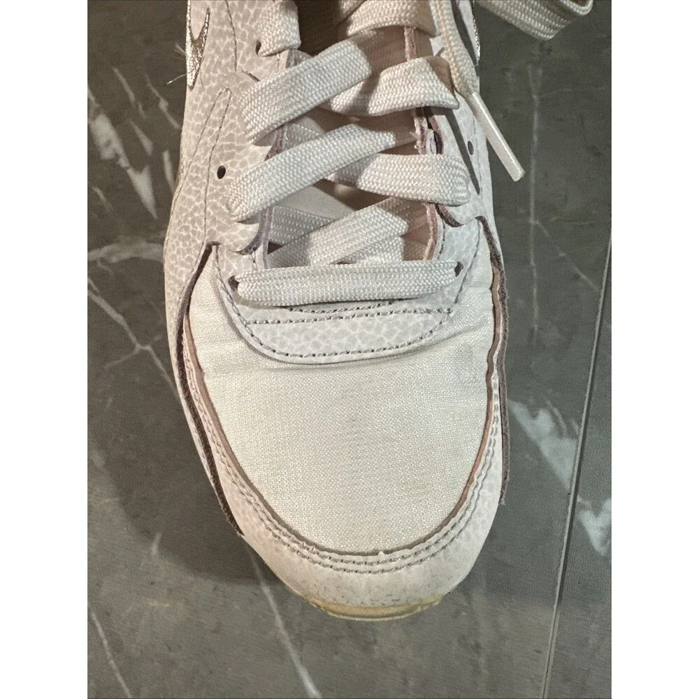 Nike these shoes
